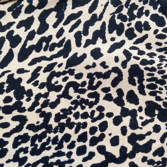 Dynamite Animal print Mini Skirt - Picture 2 of 4